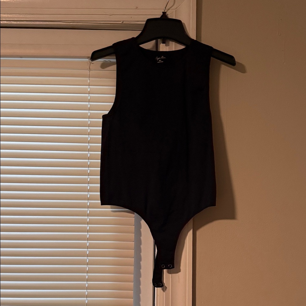 Black Sleeveless Bodysuit